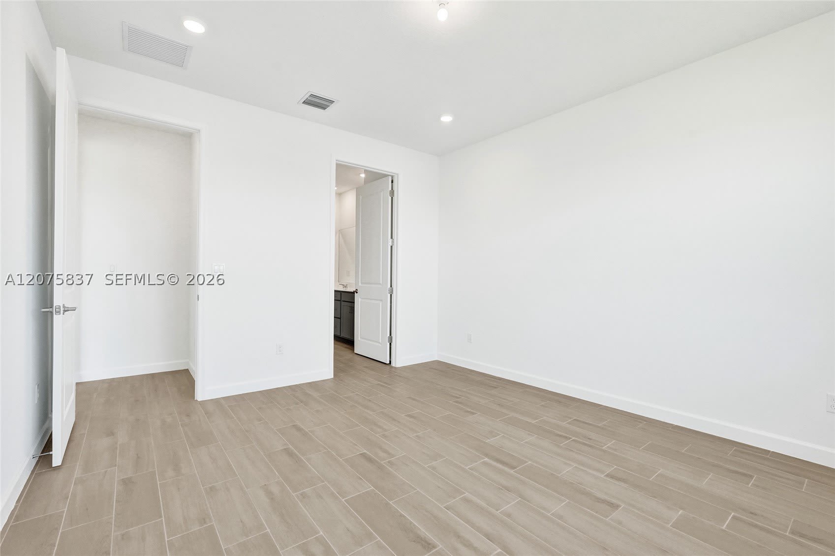 3616 Spanish Cedar Pl – photo 5