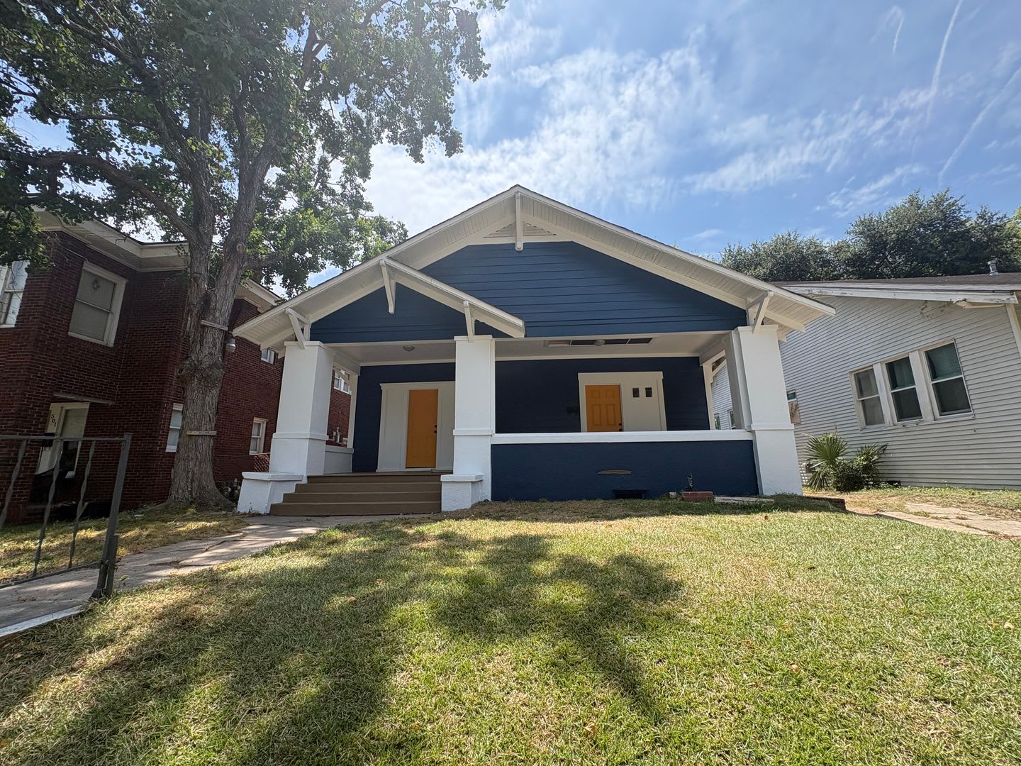 Gorgeous 1 bedroom/1 bath Duplex in Historic Highland! – photo 1