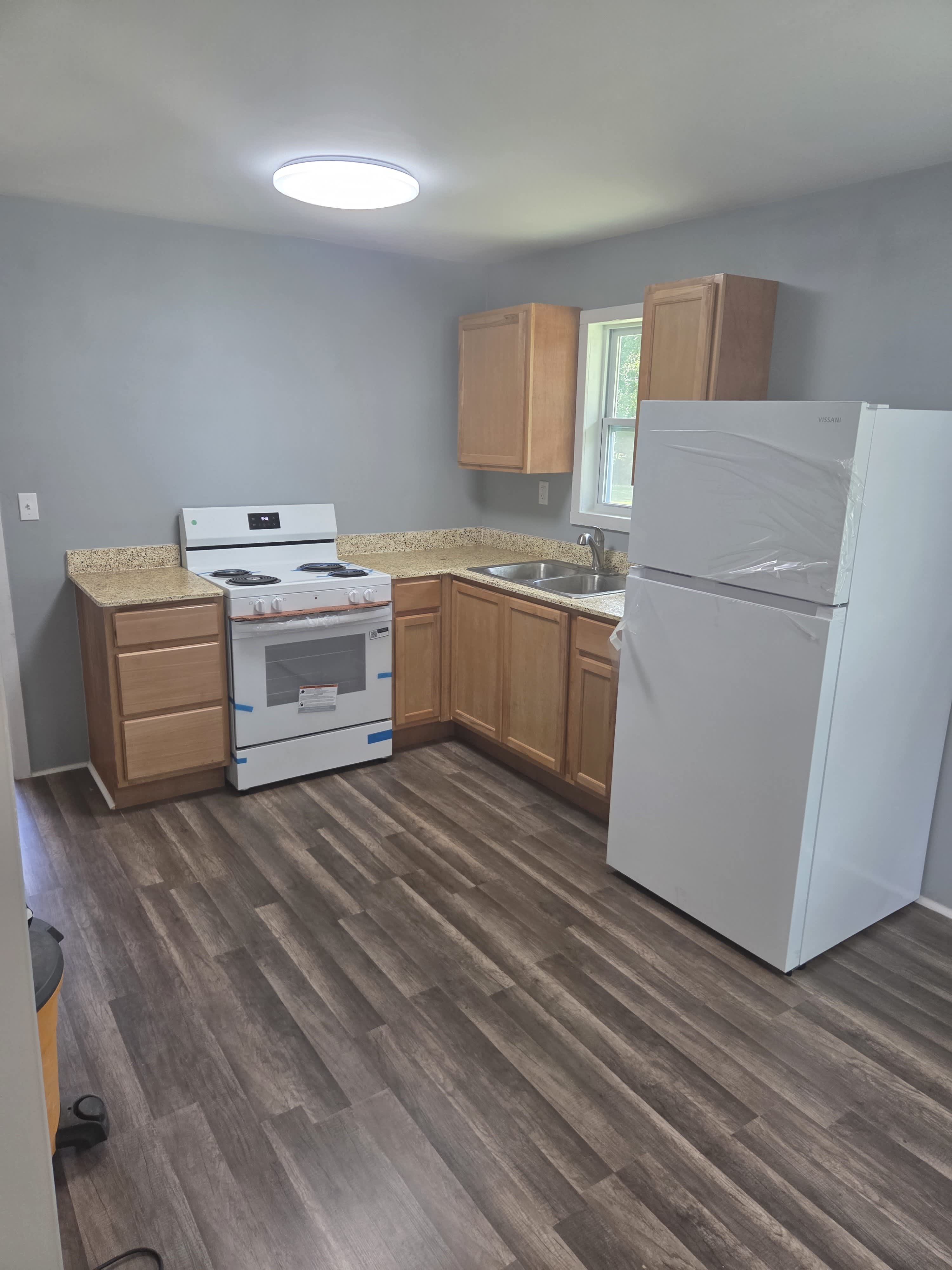 206 Clover St – photo 1
