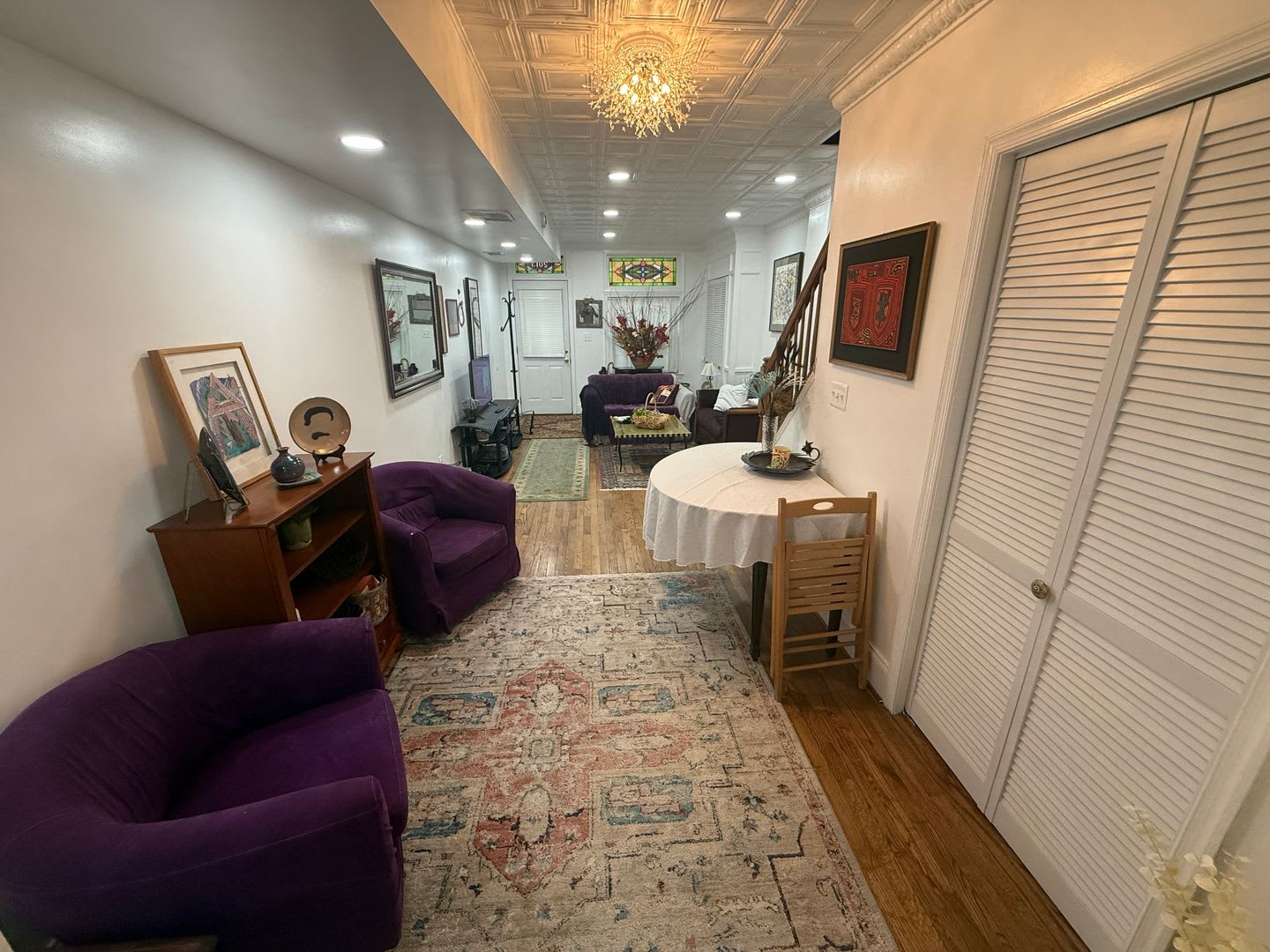 Fully Furnished & Elegantly Renovated Historic 3BR/2.5BA Home with Private Yard & Deck! – photo 3