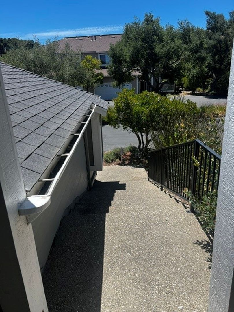Mission Oaks Beauty with Breathtaking Valley Views – photo 5