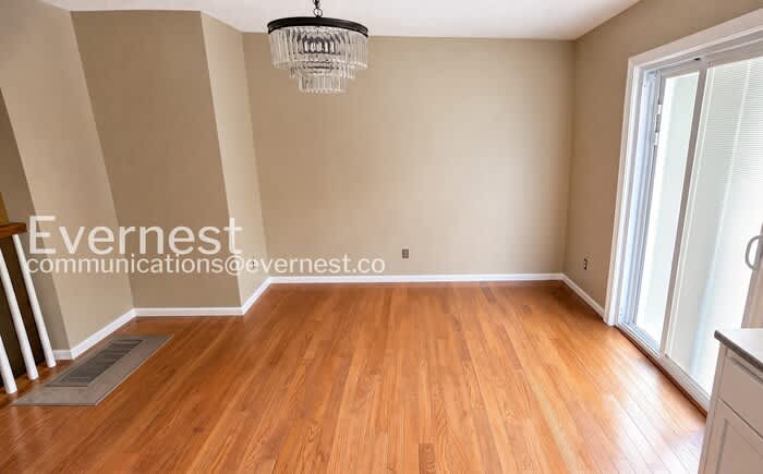 9038 Marie Court – photo 4