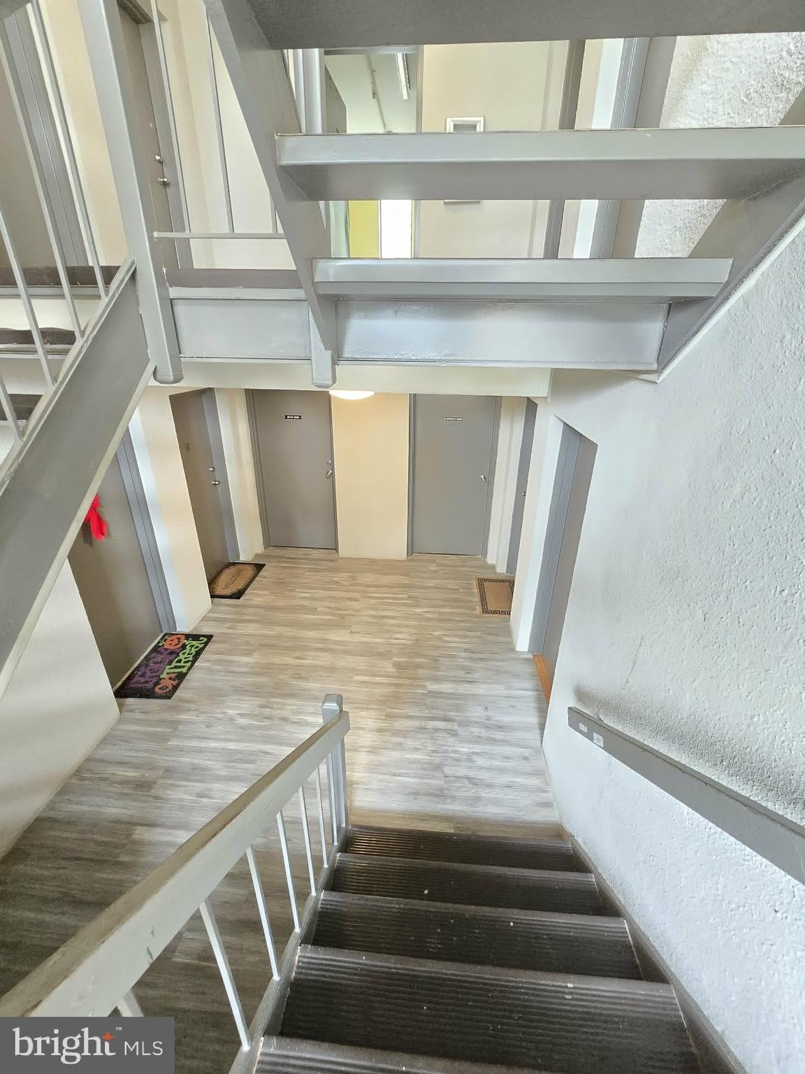 9645 WHITEACRE Road – photo 3