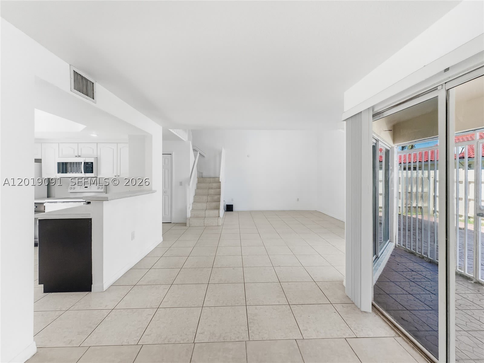 3002 San Remo Cir – photo 5