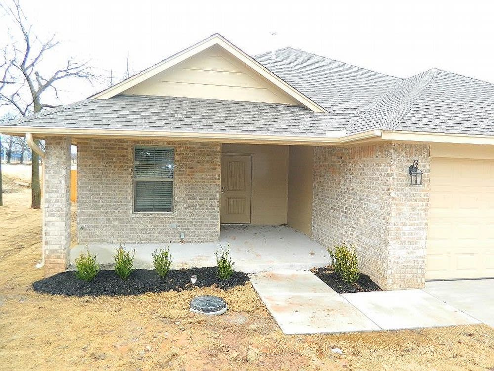 1025 Creek Side Dr – photo 2