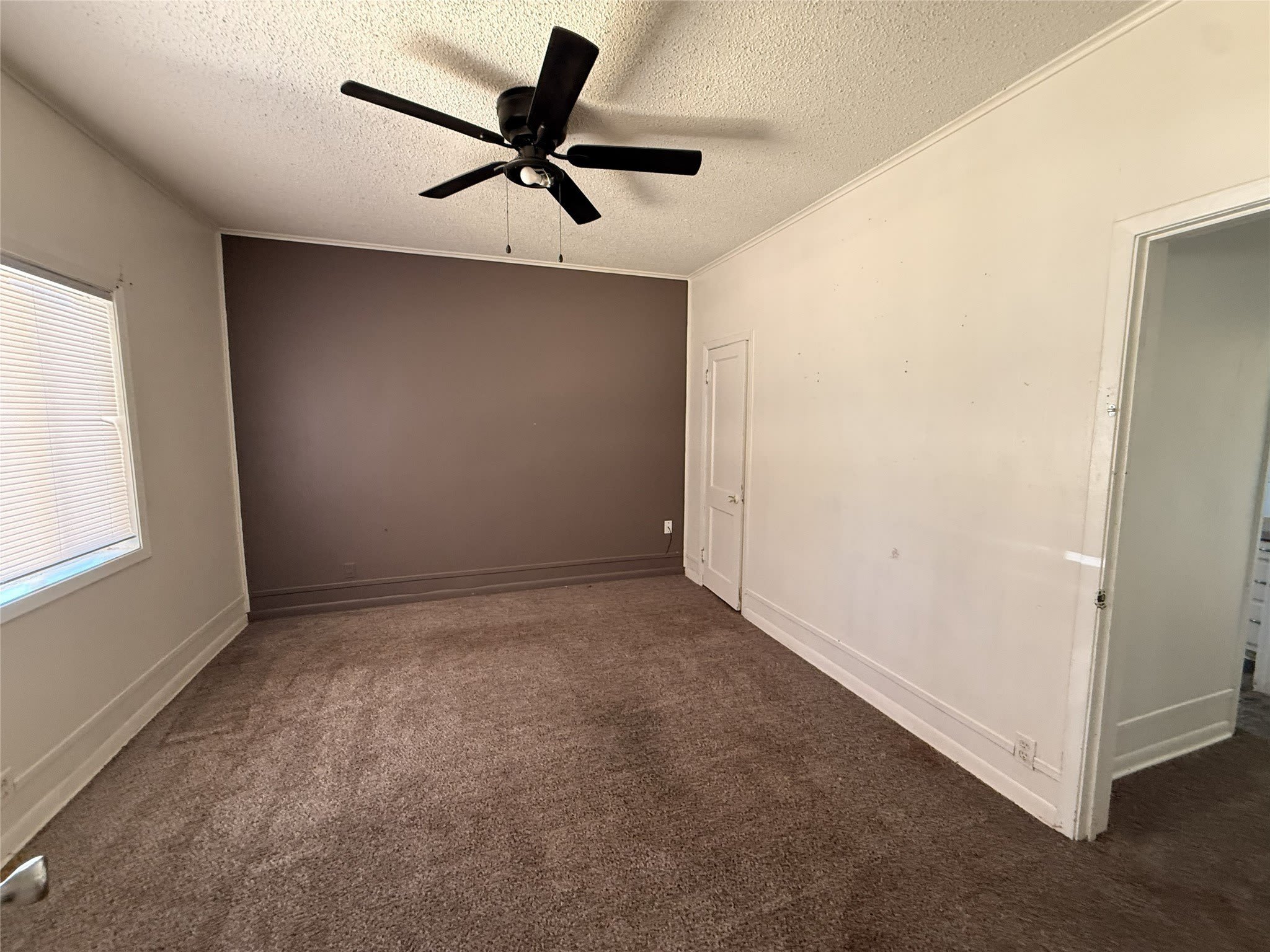 405 W Chandler Street – photo 3