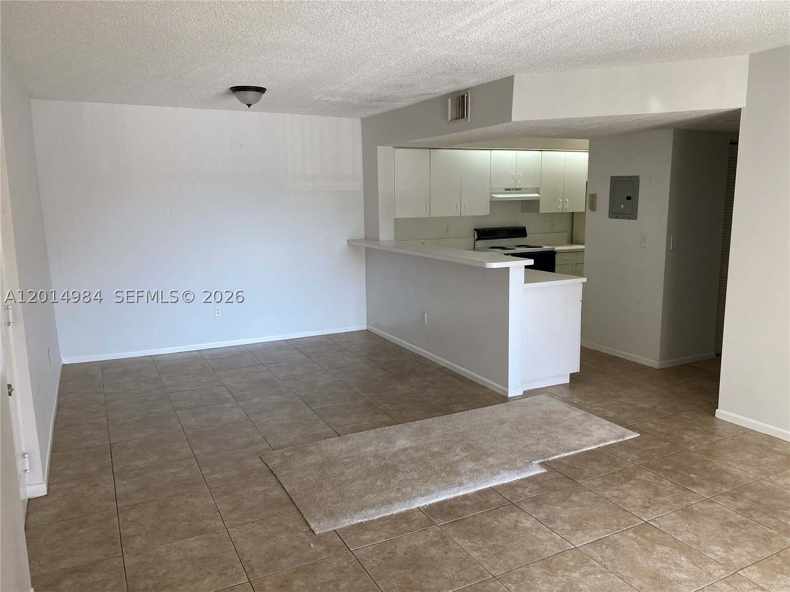 18820 NW 57th Ave – photo 4