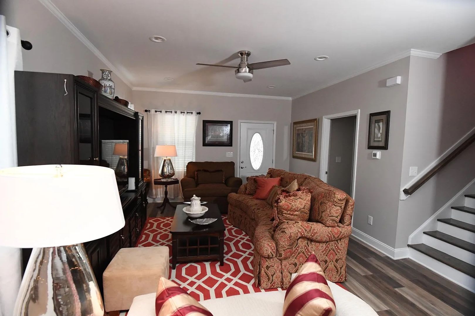 Room in 4 Bedroom Home at S Person St – photo 4