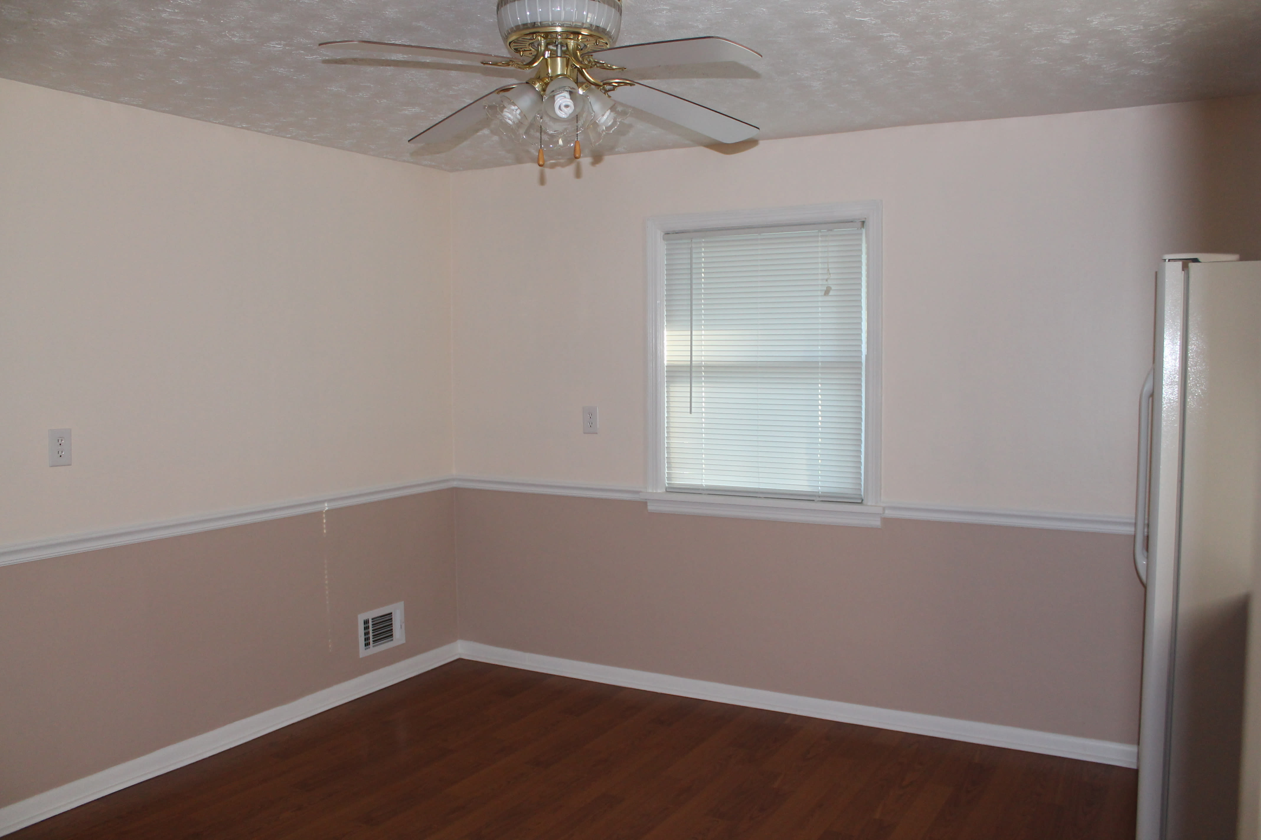 7182 Beechland Avenue – photo 4