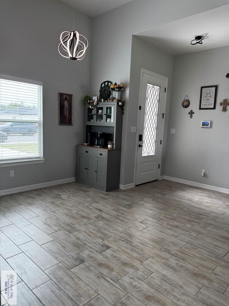 494 MARCELO ST – photo 2