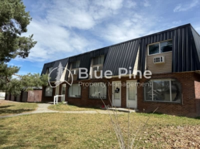 1475 South Emerson Avenue – photo 1