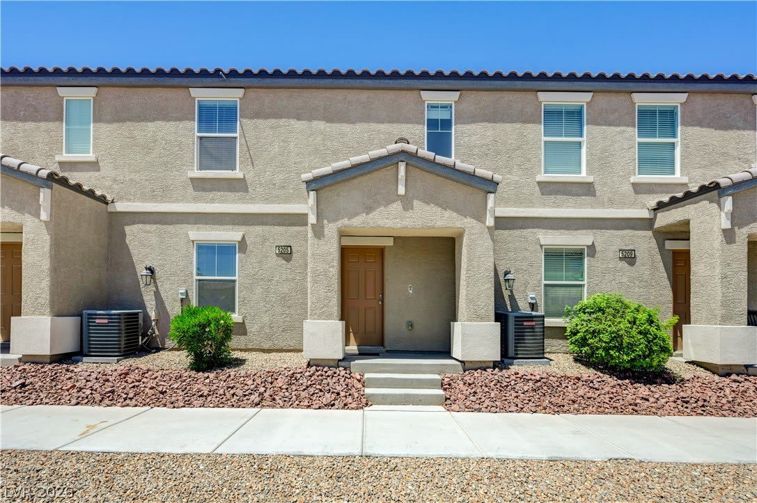 5205 Silica Chalk Avenue – photo 1