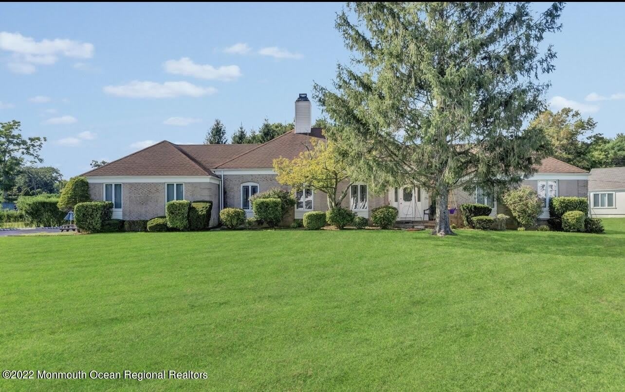 60 Larchwood Avenue – photo 2