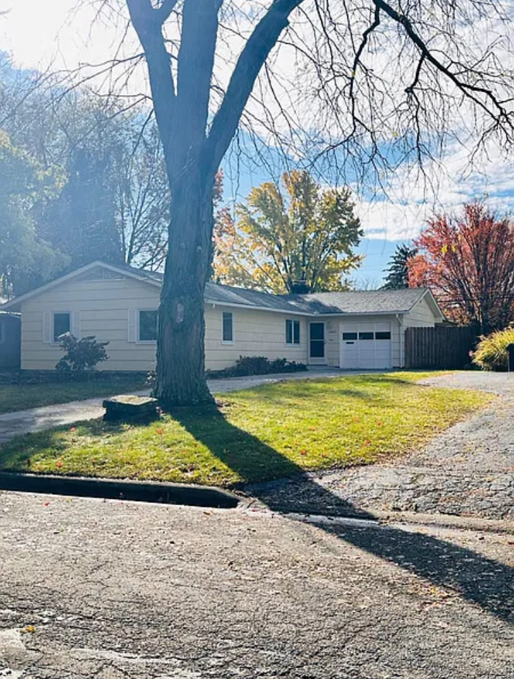 2401 Bristol Road – photo 1