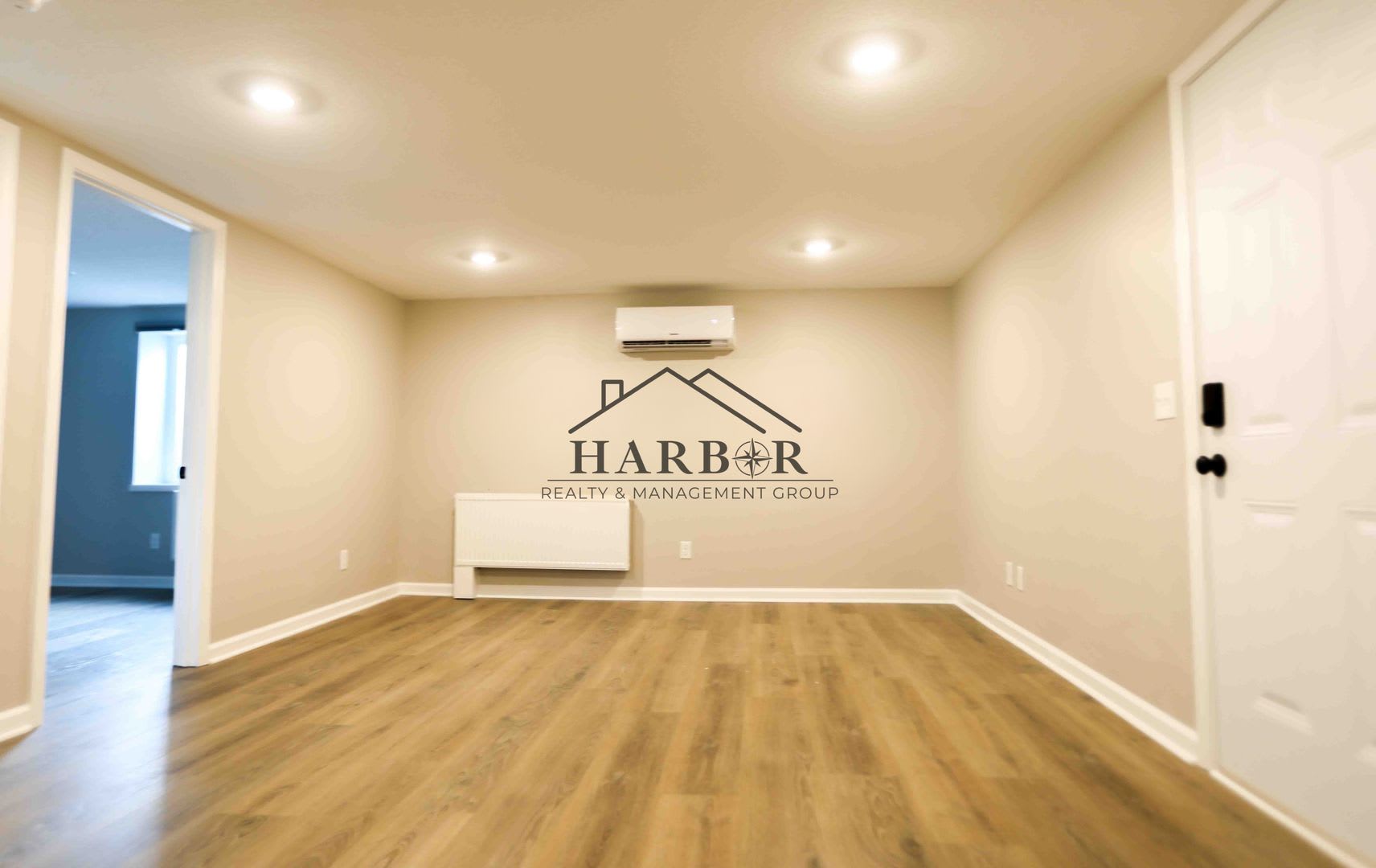 319 14th St SW-Move in Special! 1/2 off your first month of rent!! – photo 4