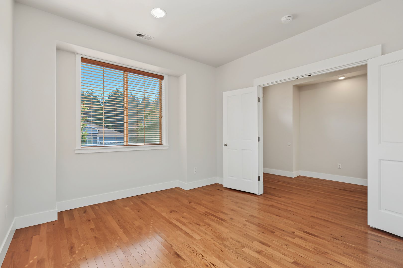 4Br 2 5 Bath Loft Dupont Home – photo 5