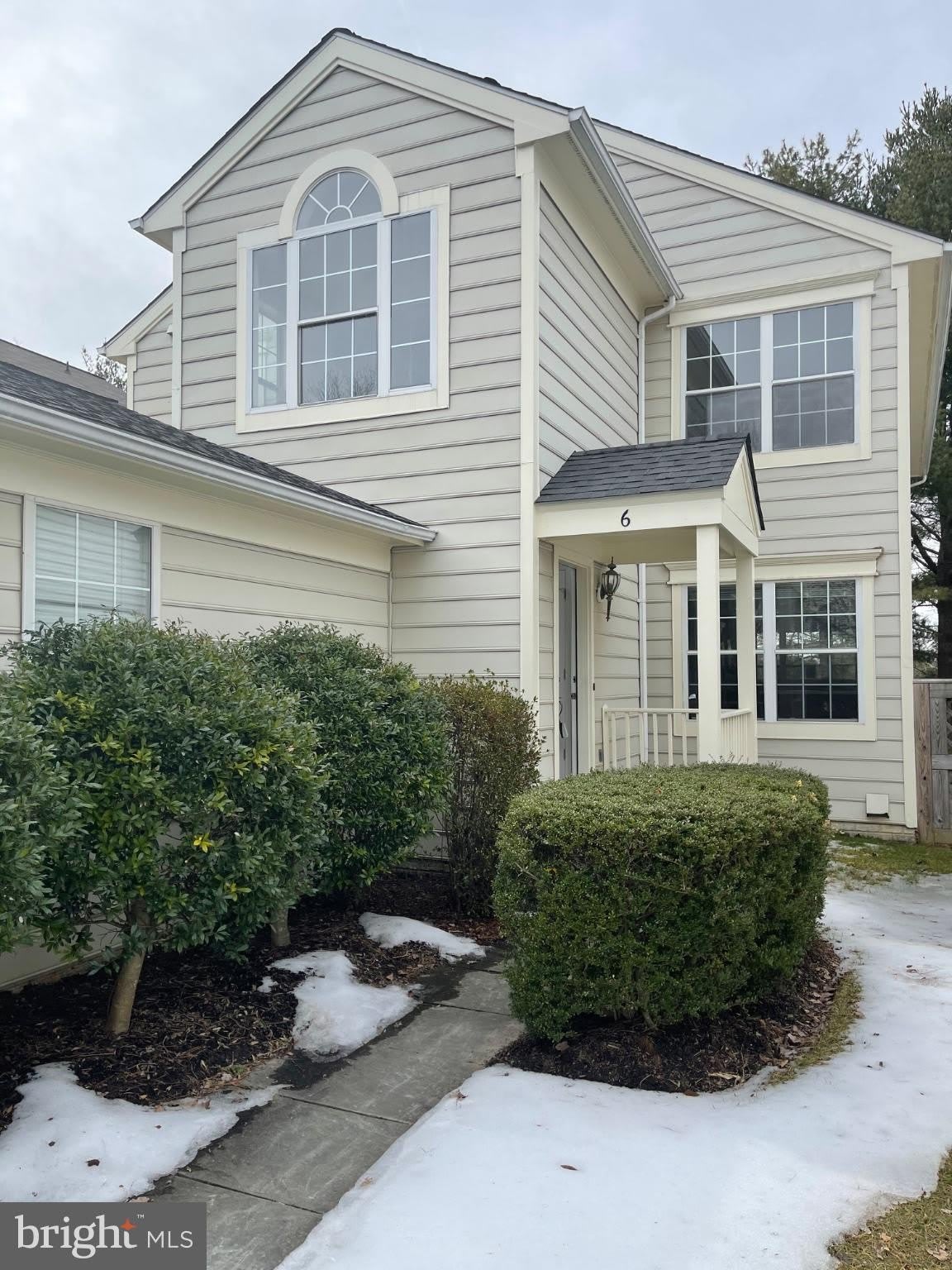 6 MARKETREE Court – photo 1