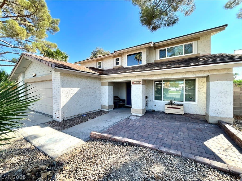 2246 Windsor Drive – photo 2