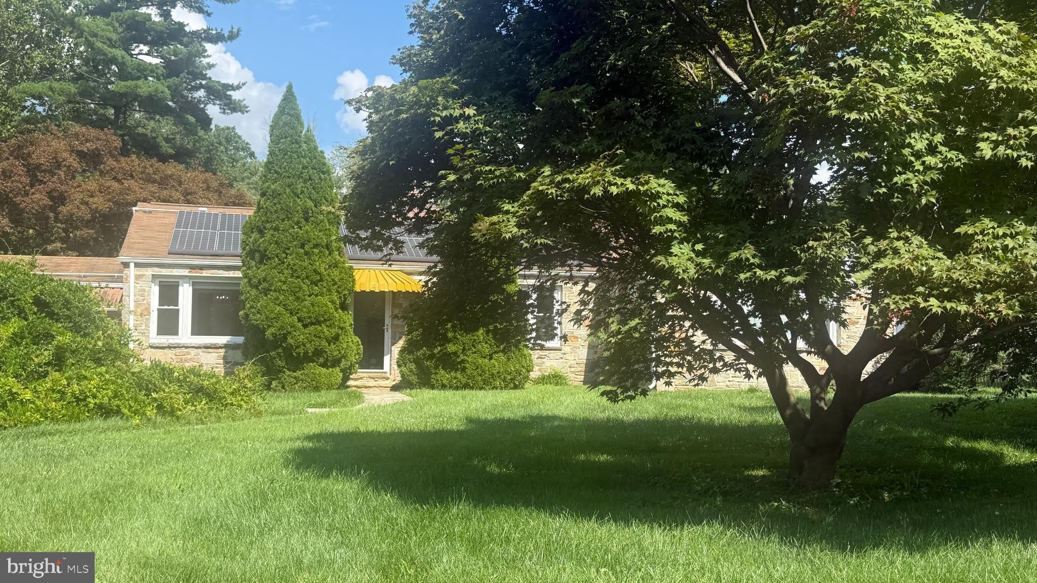 435 MAIN Street – photo 1
