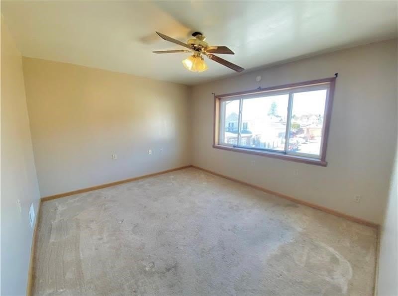 302 N Cedar St – photo 4