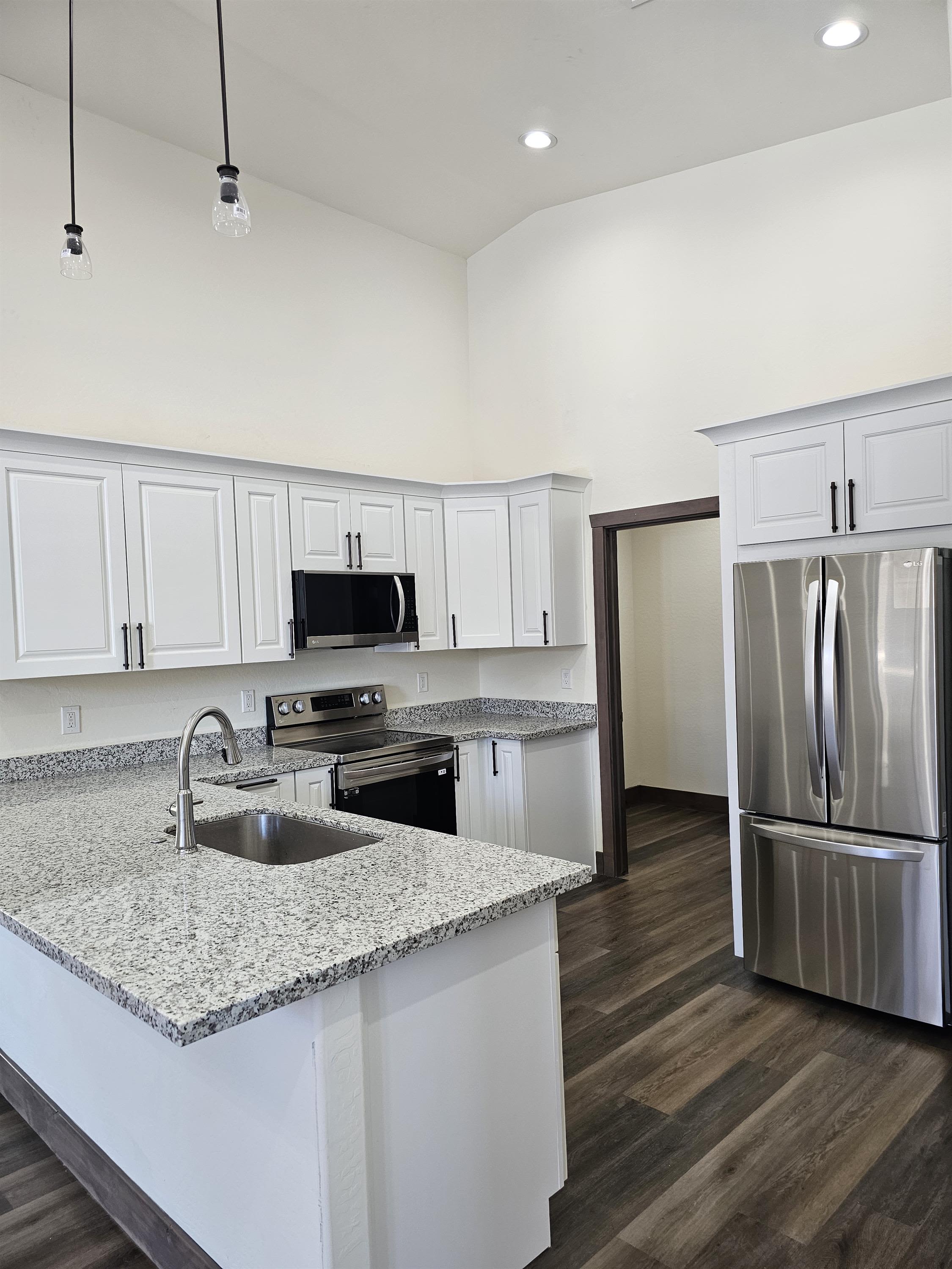 2850 West Villa Loop 1 – photo 4
