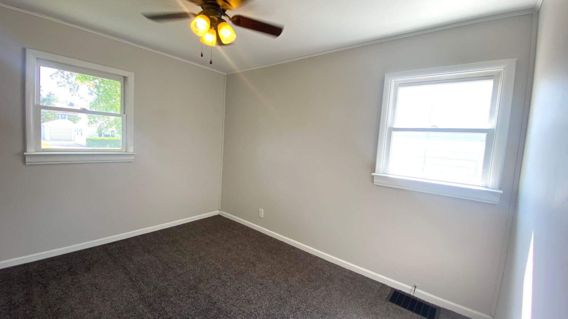 Beautiful 3 Bedroom 1 Bath Home In Peoria – photo 5