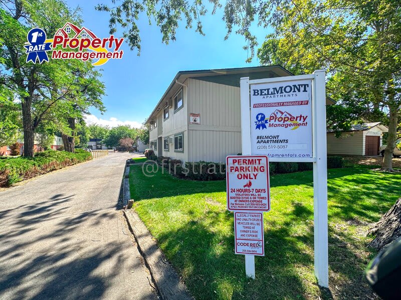 735 Belmont St – photo 2