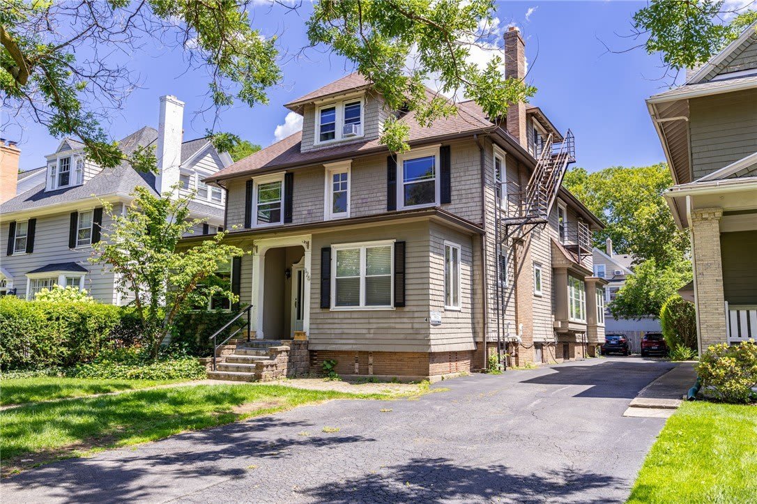 326 Barrington St – photo 2