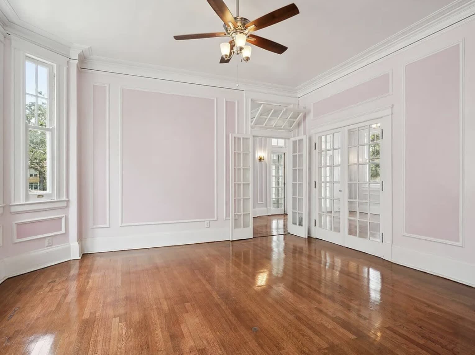 5341 St Charles Ave – photo 3