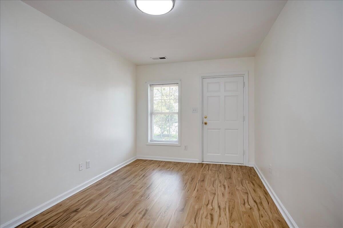 953 Hopkins Street – photo 4