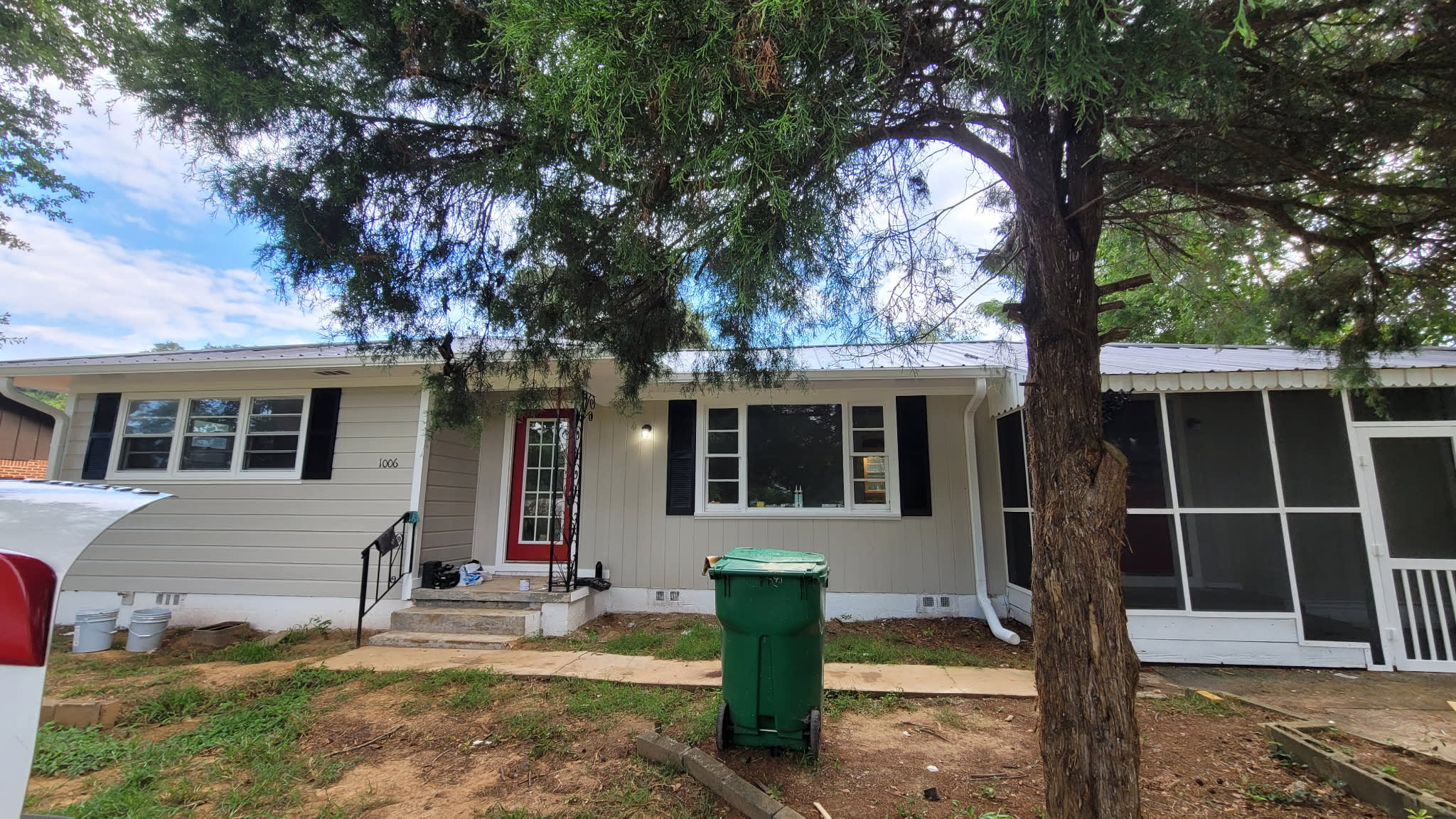 1006 Stadium Street – photo 1