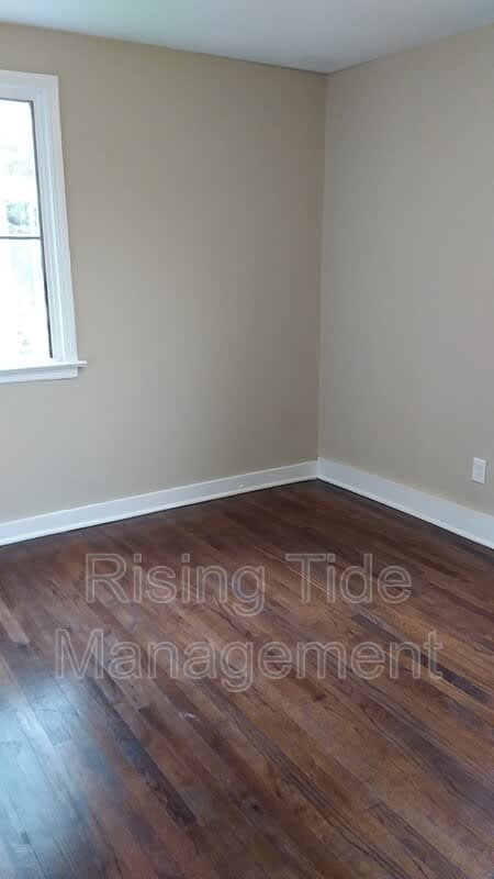 3905 39th Ct N – photo 4