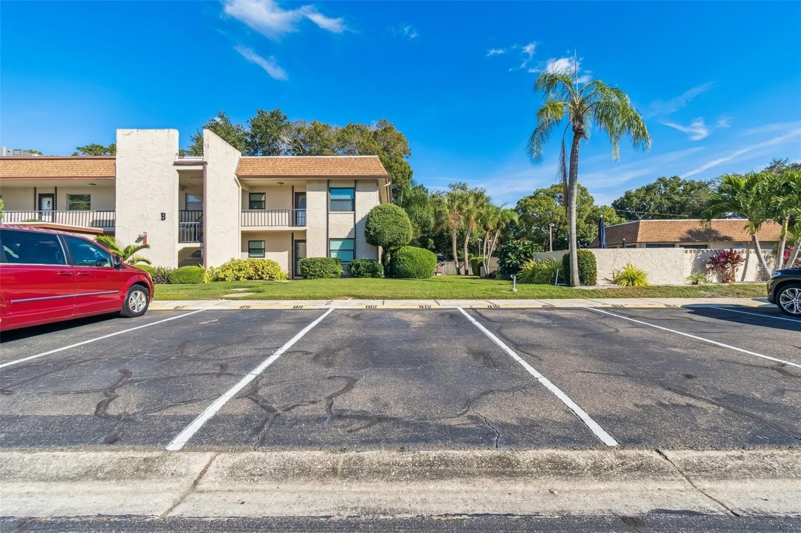 2750 E BAY Drive – photo 3