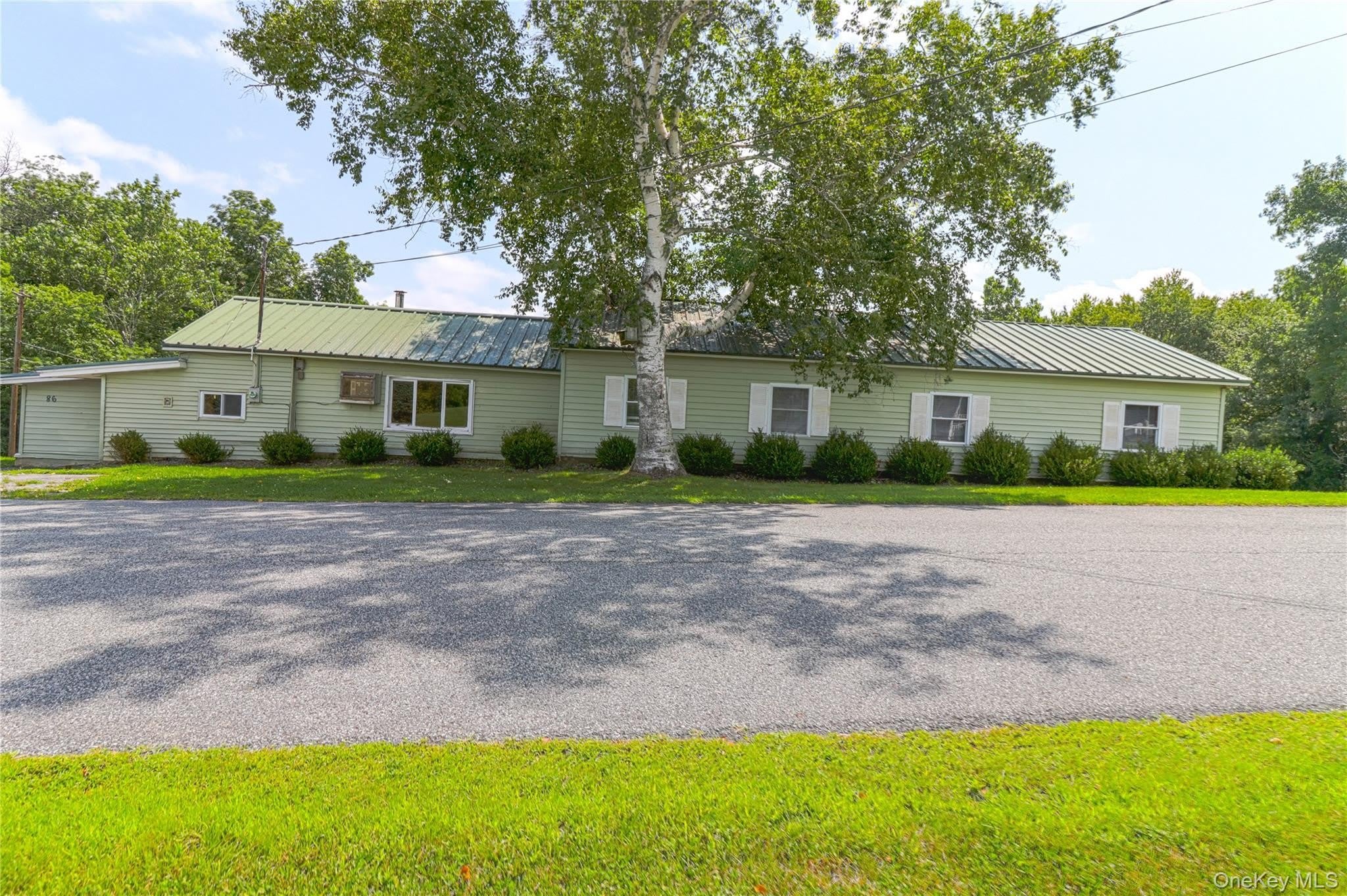 86 Carpenter Road – photo 2