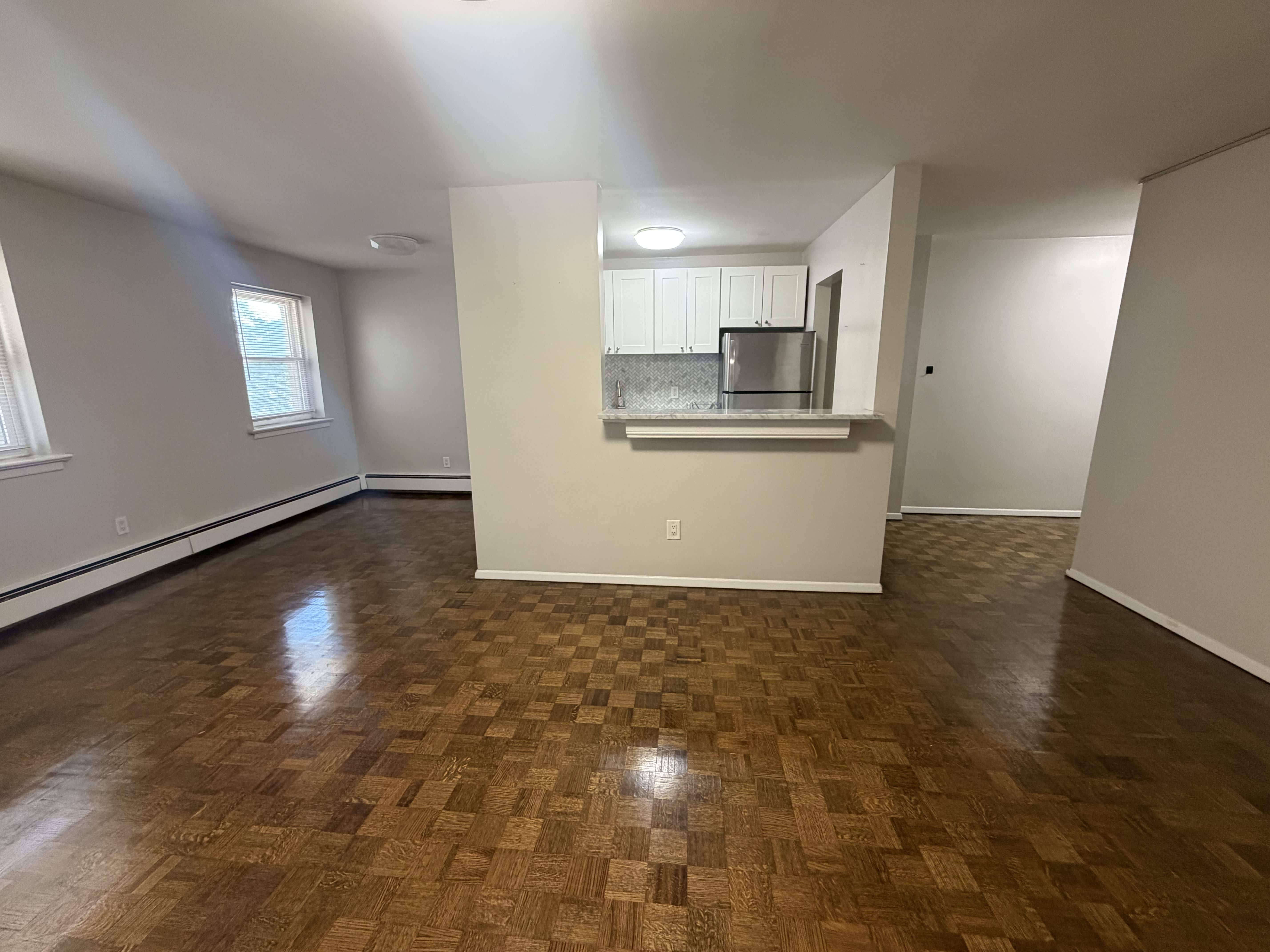 147 Main St – photo 3
