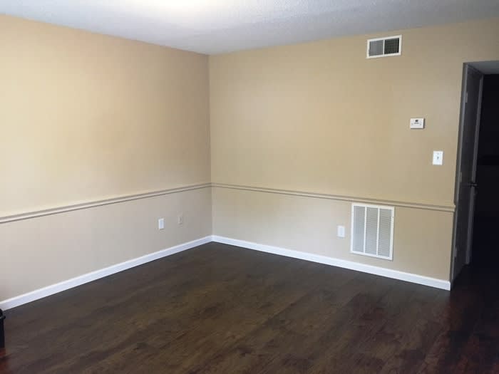 292 Hamilton Drive Northeast – photo 3