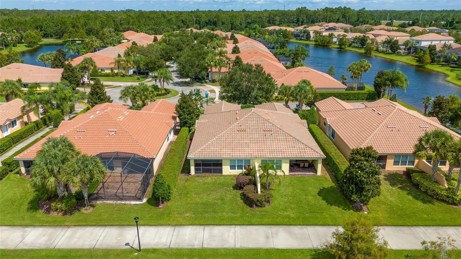 12208 PESCARA Lane – photo 2