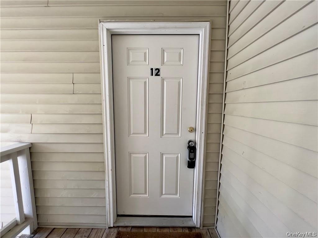 17 Lexington Hill – photo 2