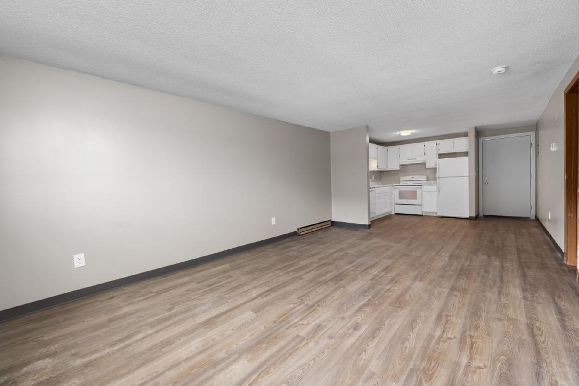 Maplewood East Apartments – photo 3