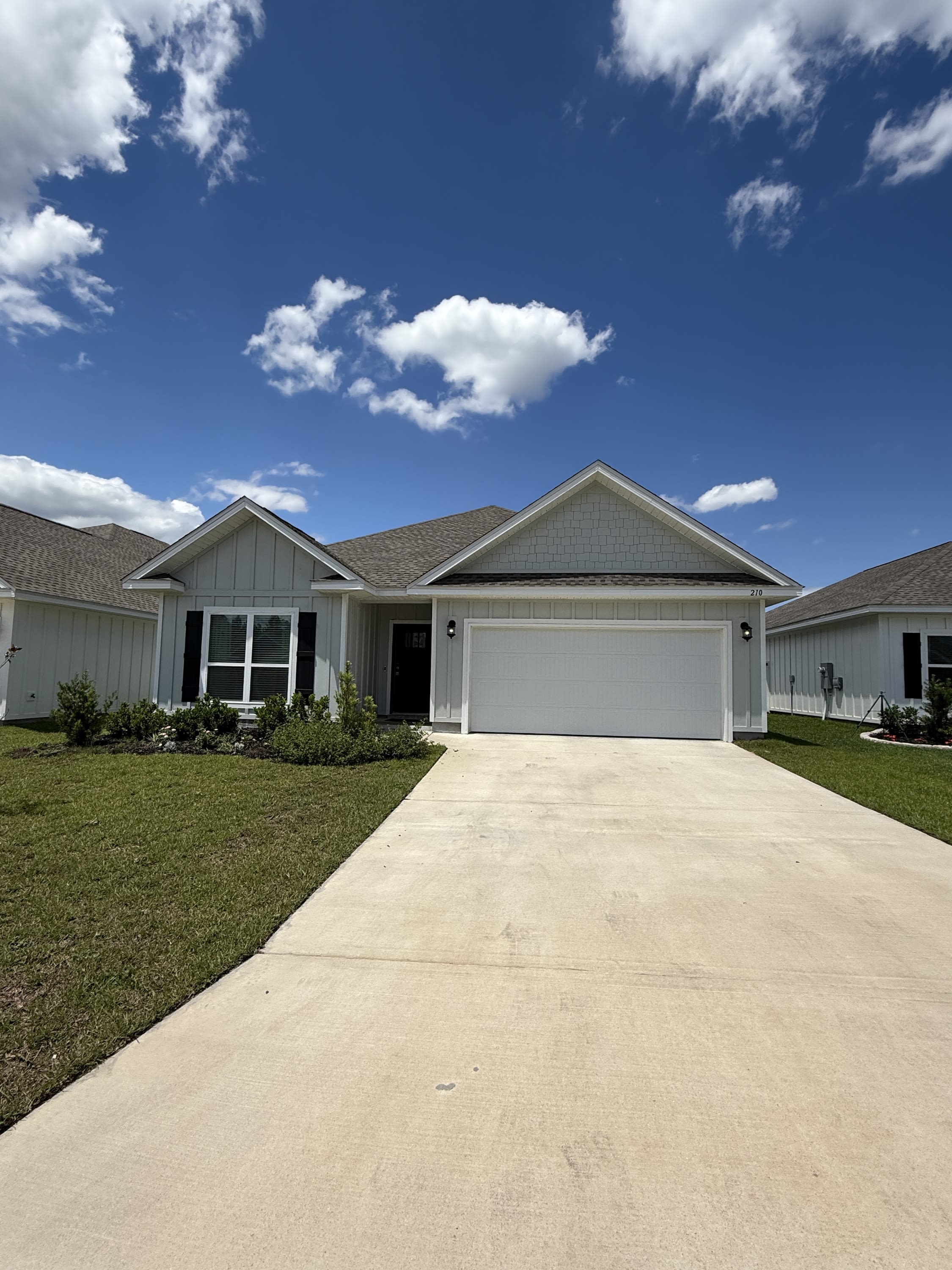 210 Lyla Lane – photo 3