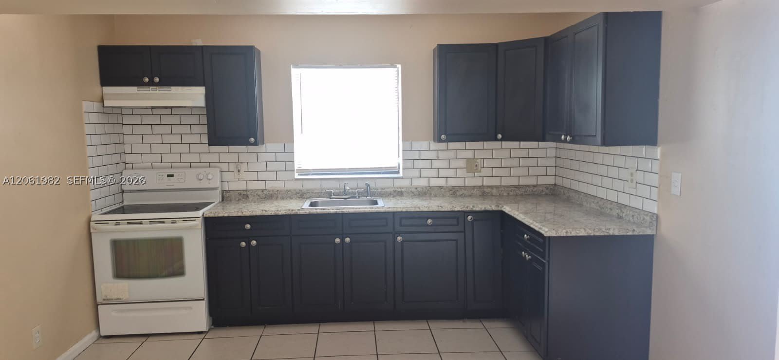 4101 Riverside Dr – photo 3