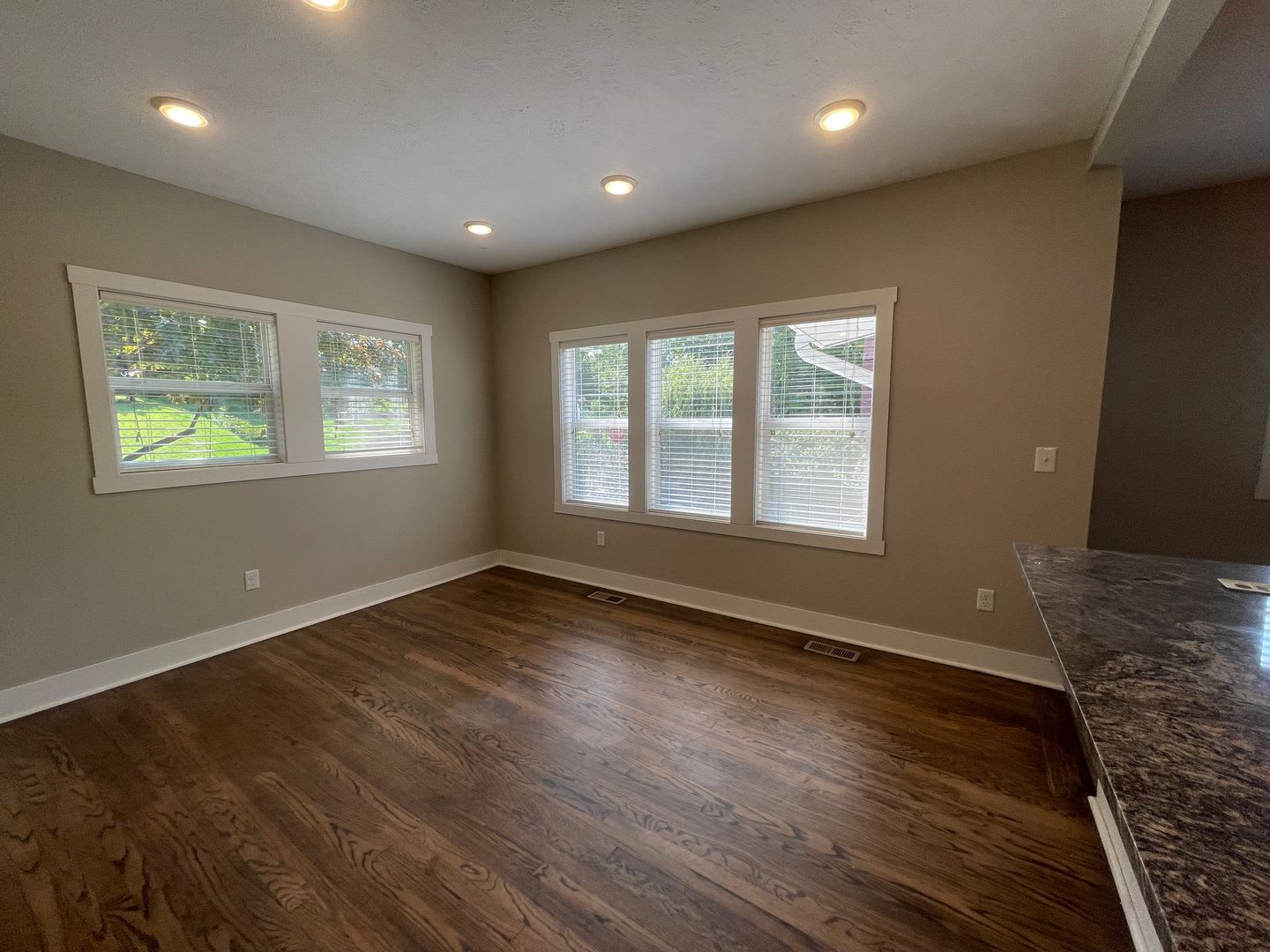 2202 N 51st St – 3 Bed/2 Bath in Benson – photo 5