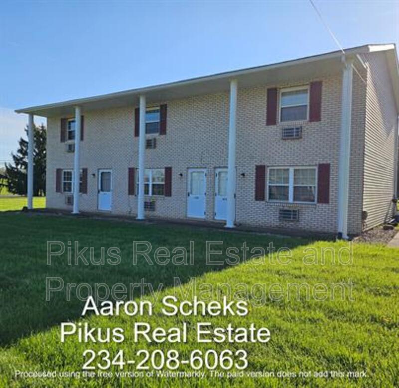 10630 Market Ave N – photo 1
