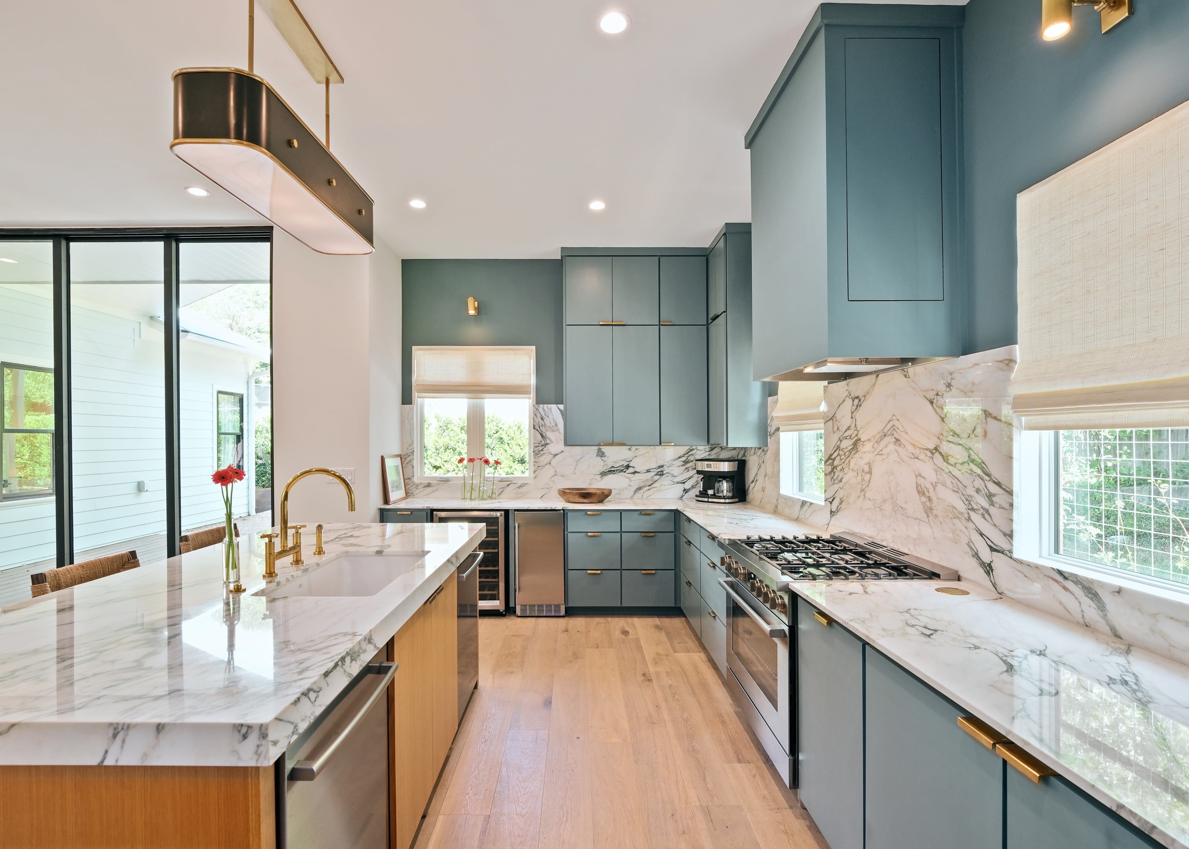 906 Maufrais Street – photo 2