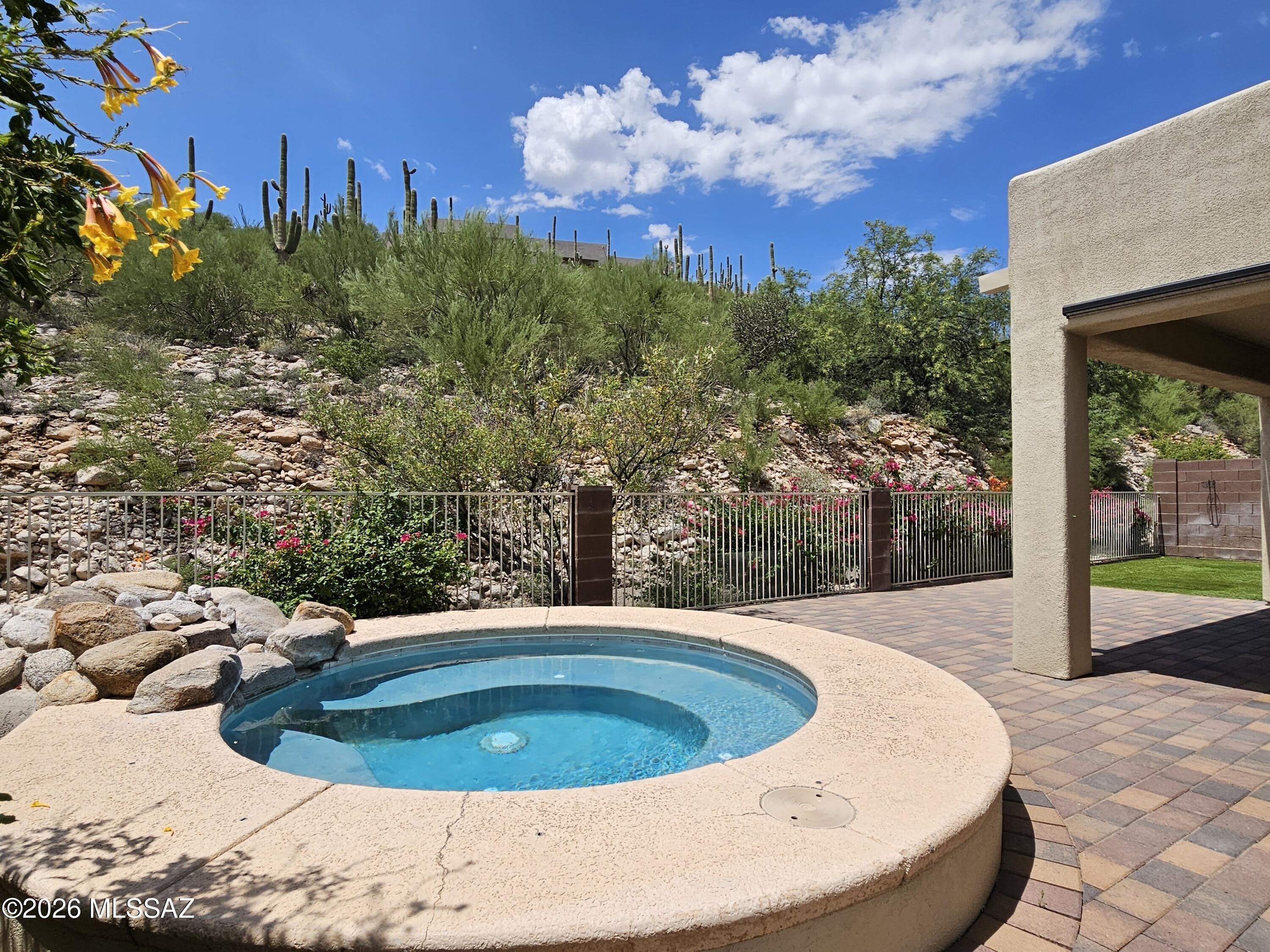4389 N Sunset Cliff Drive – photo 3