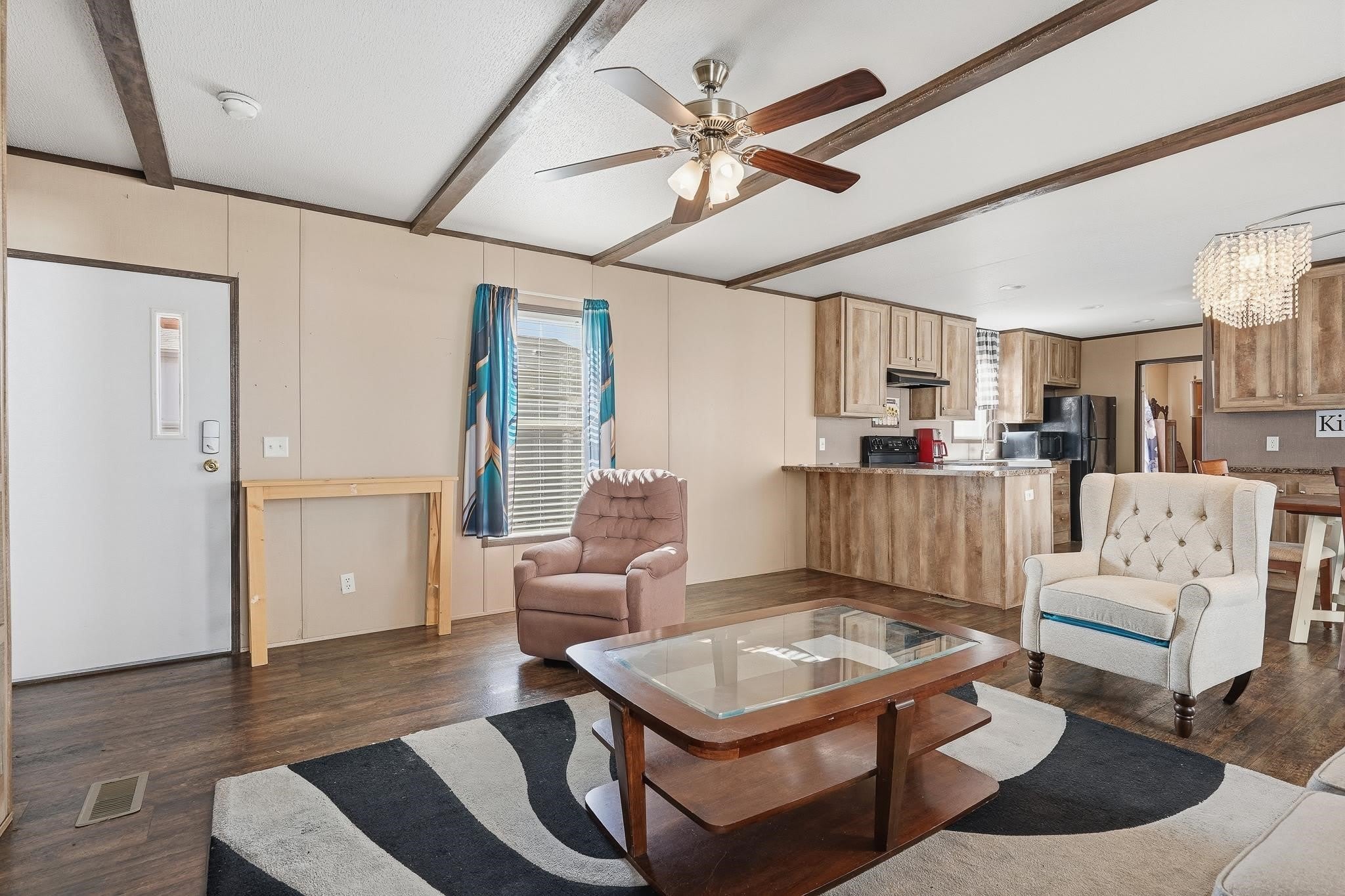 438 Benjamin – photo 4
