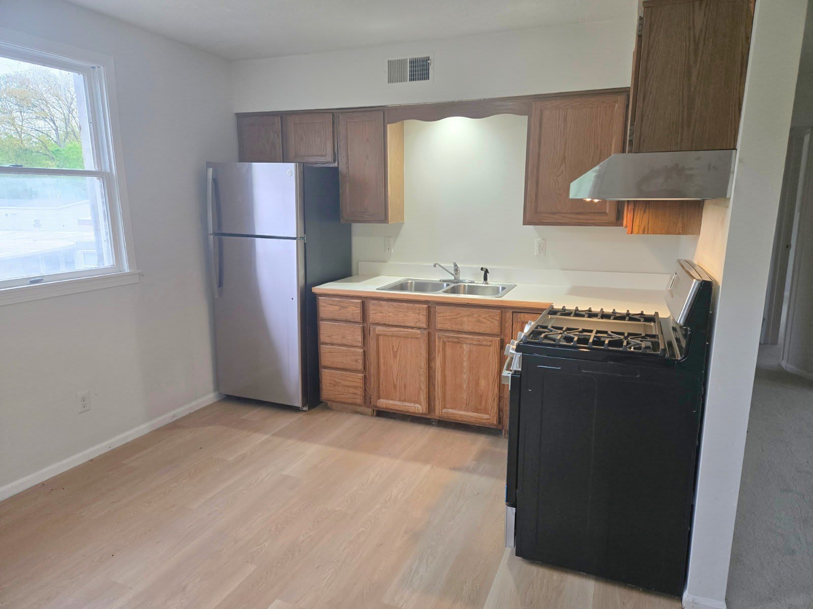 2121 Panhandle Rd – photo 2