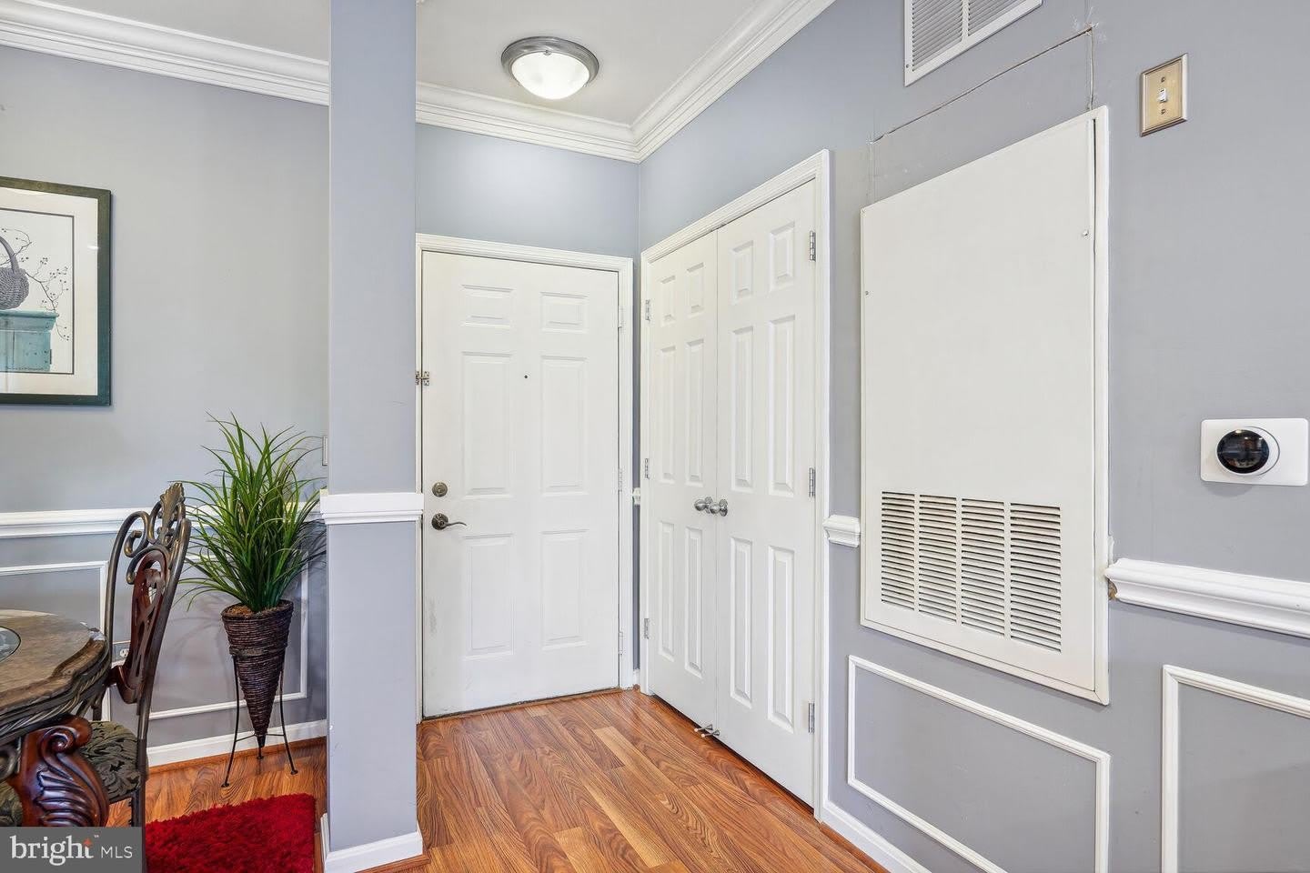 4850 EISENHOWER AVE #205 – photo 4