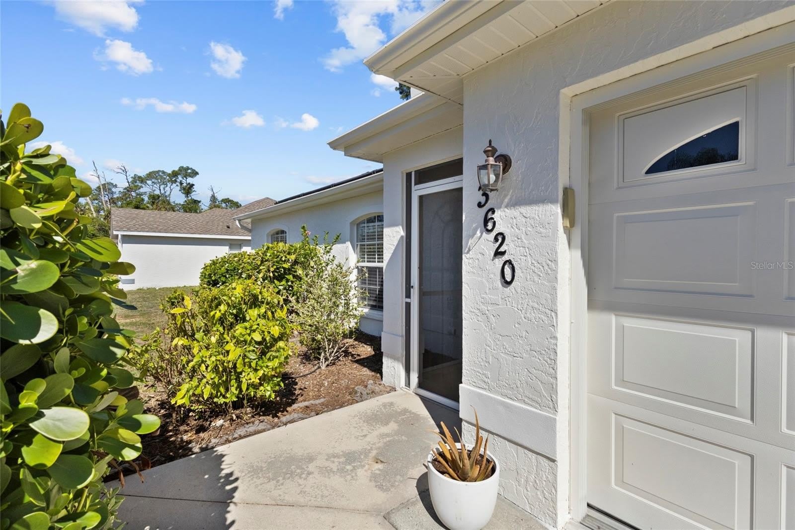 3620 CANDIA Avenue – photo 2