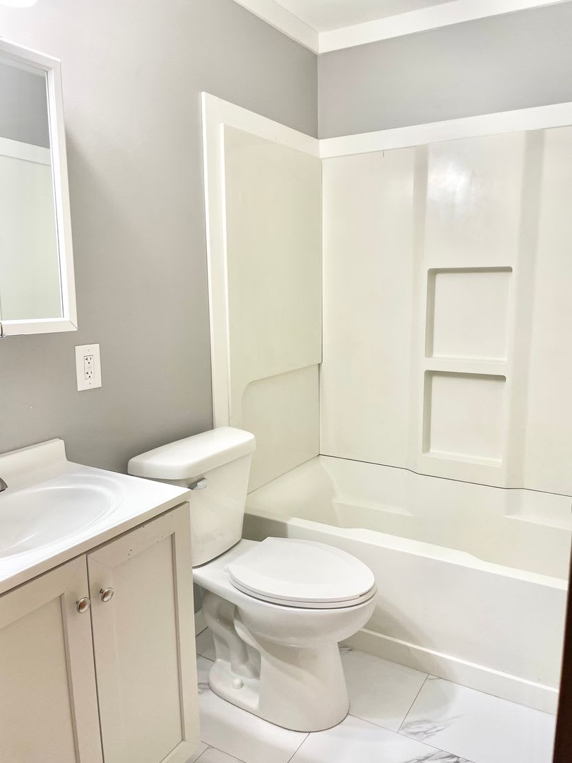 Charming Remodeled Home on Large Lot with Workshop! – photo 5